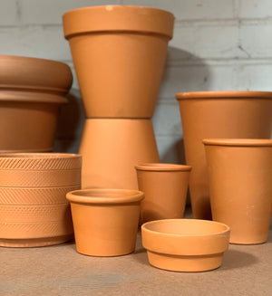 Acorn Pottery & Farm - Retail and Custom Wholesale Pottery